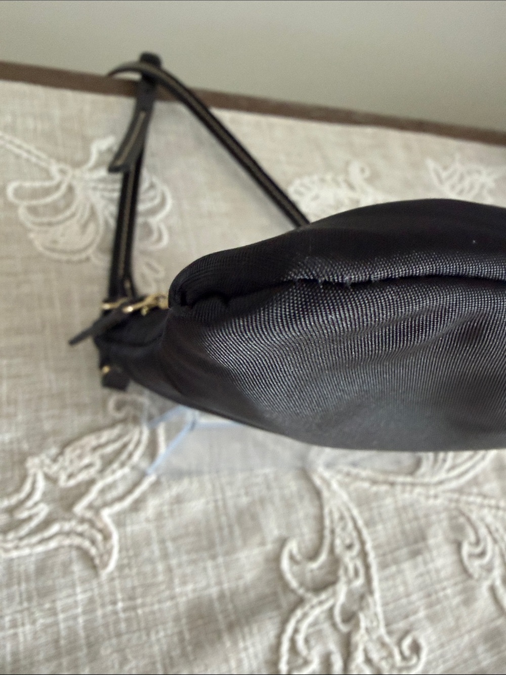 Dooney & Bourke Black Nylon Crossbody/Leather Strap with Double Zip Front Pocket - Picture 8 of 15